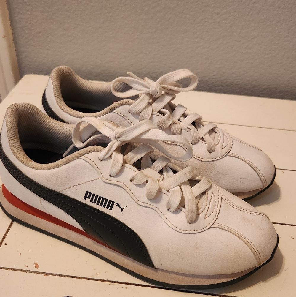 Puma Turin running shoes